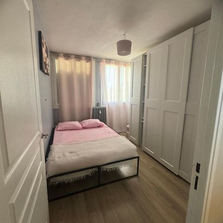 Appartement Proche Aeroport Marignane Esterno foto