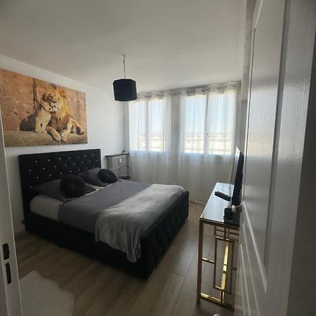Appartement Proche Aeroport Marignane Esterno foto
